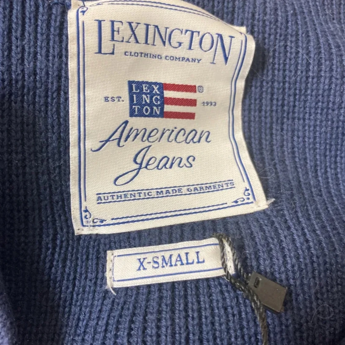 Mörkblå kavaj från Lexington - 2