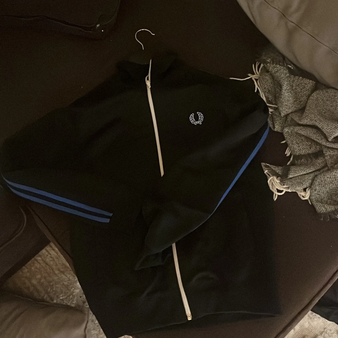 Svart track tröja från Fred Perry