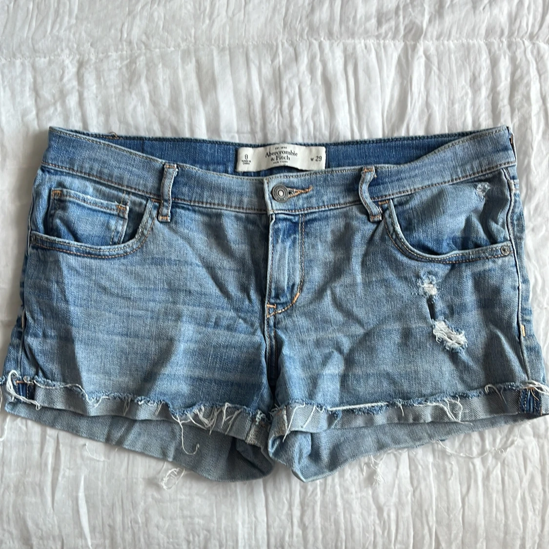 Jeansshorts från Abercrombie & Fitch - 1