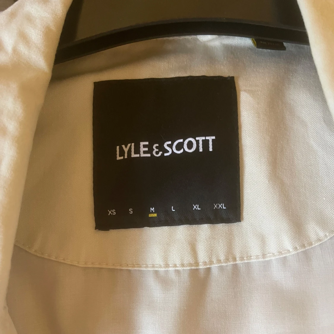 Beige jacka från Lyle & Scott - 2