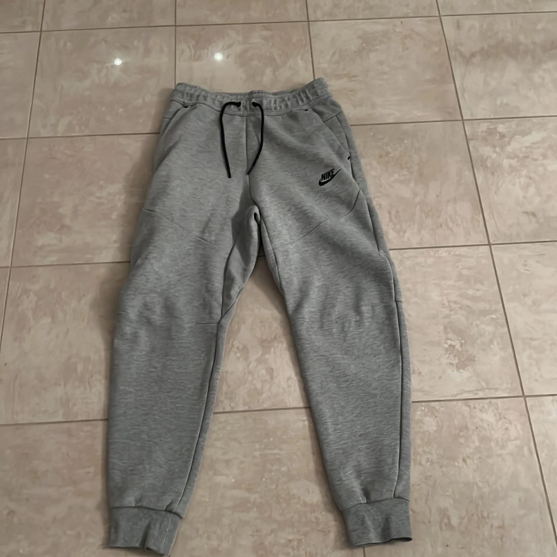 Nike tech byxa storlek xs 