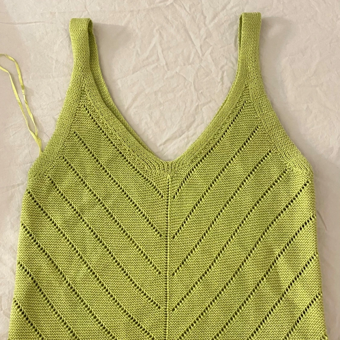  stickad linnetopp från Amisu 