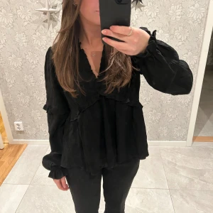 Nakd tröja - Superfin blus från nakd som tyvärr inte kommer till användning💕 Skriv för fler bilder🫶🏻