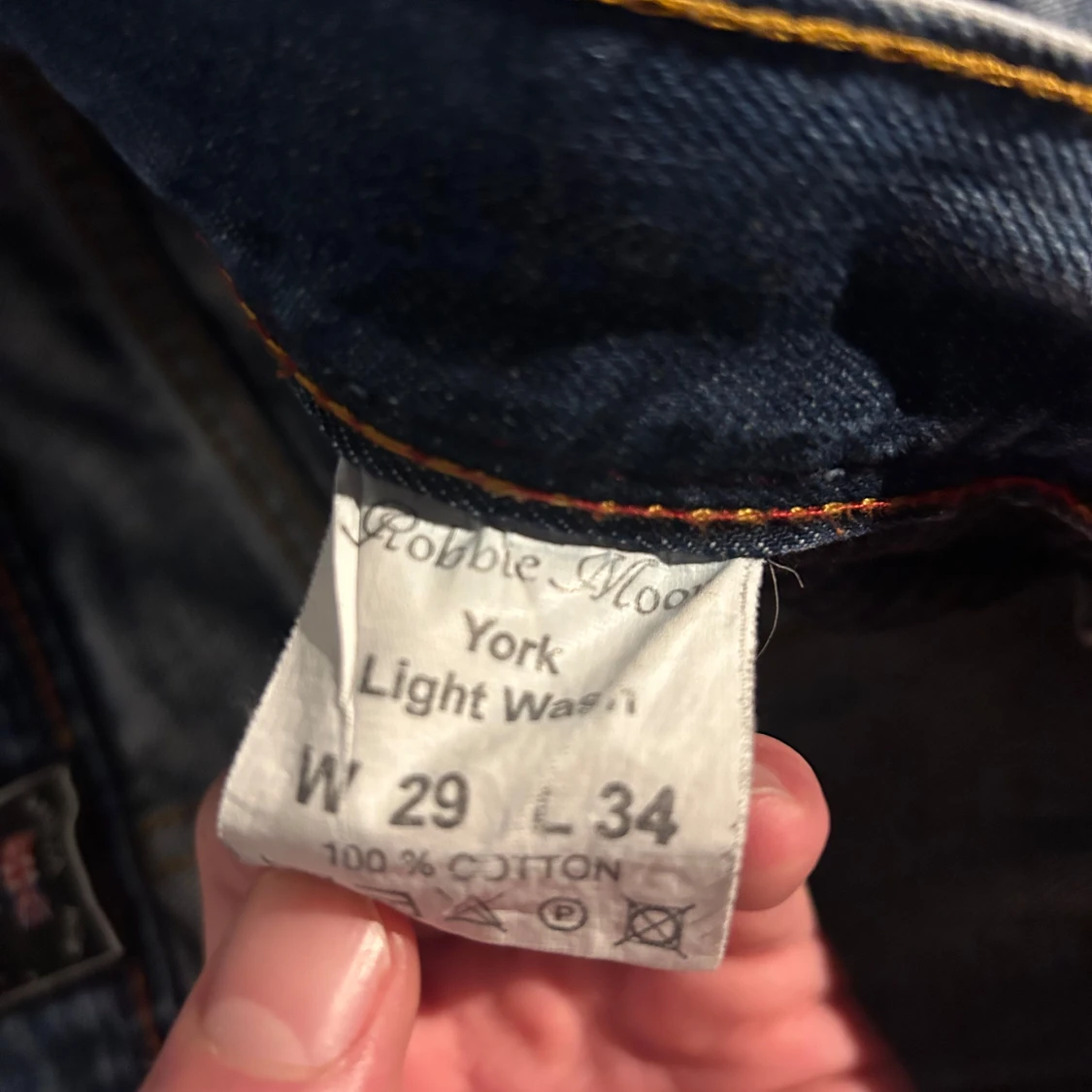 Ljusa jeans från Robbie Moore - 92