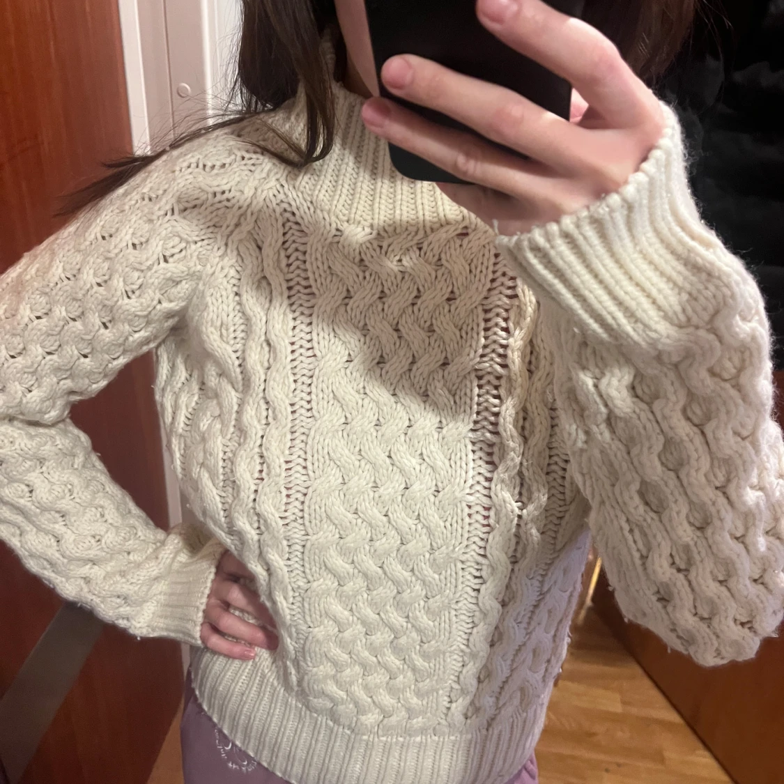 Vit stickad tröja från H&M