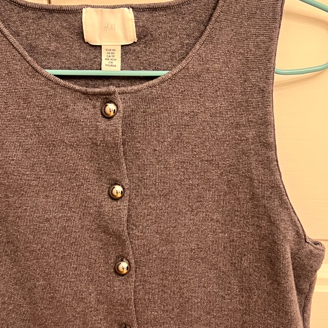 Grå väst från H&M - 90