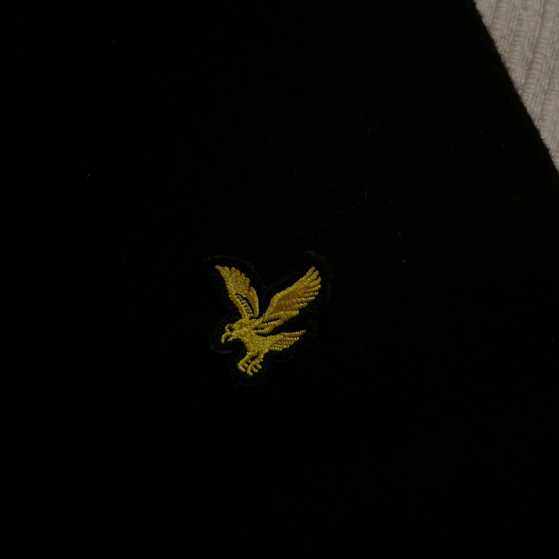 Svart tröja från Lyle & Scott - 91