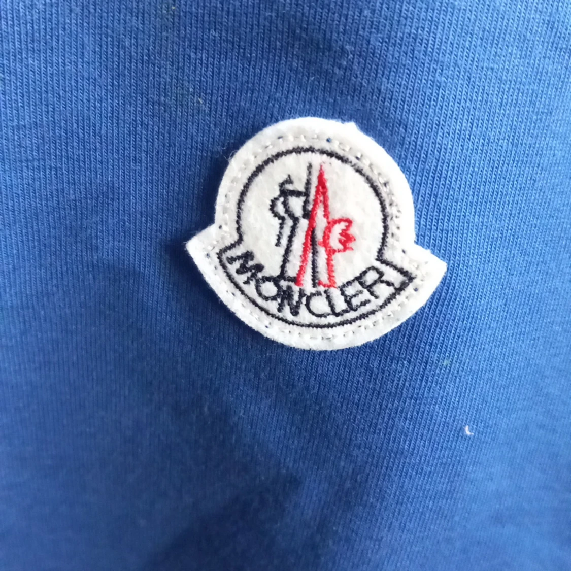 Blå tröja från Moncler - 91