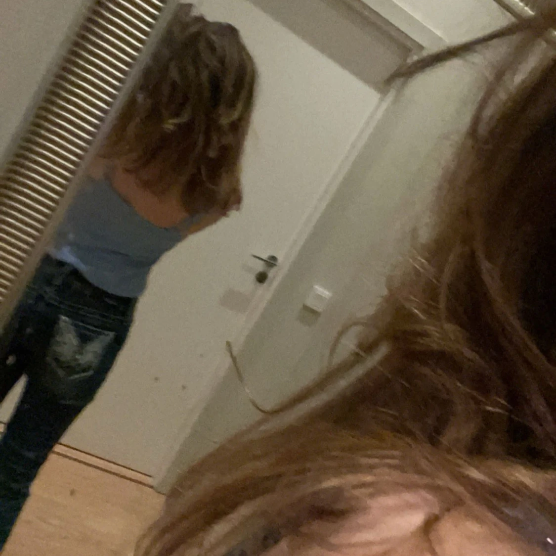 Blå topp med pärlknappar - 2