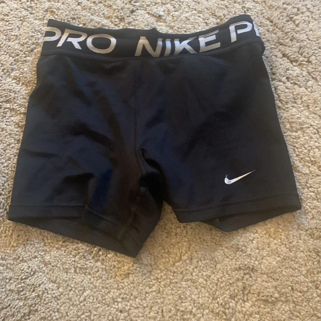 Svarta Nike Pro shorts