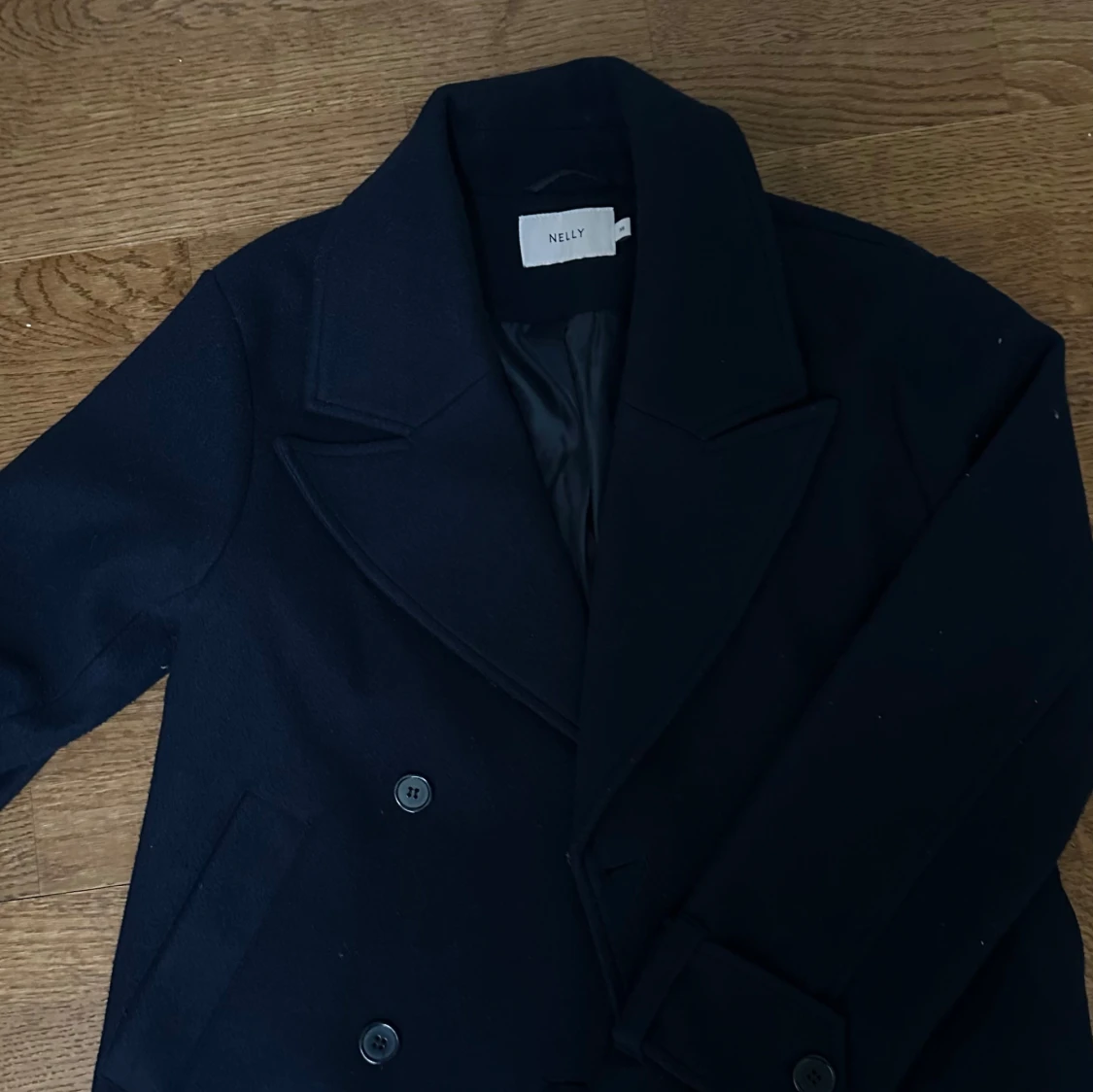 Mörkblå kappa från Nelly - 92