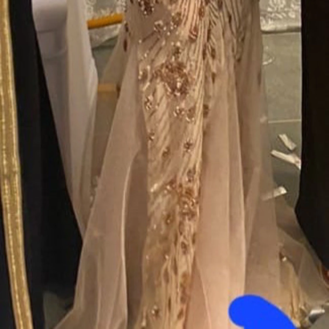 Beige långklänning med paljetter - 91