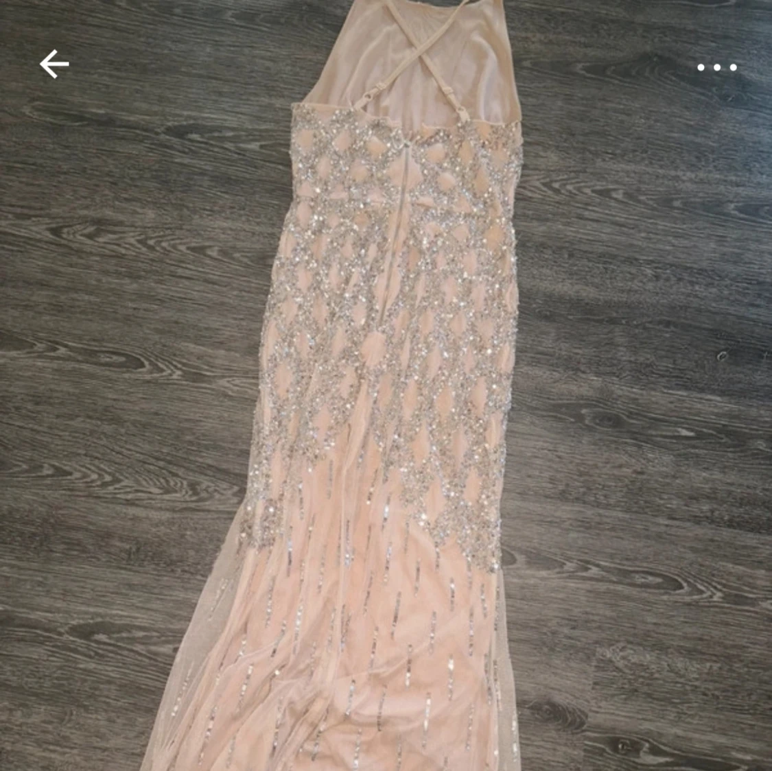 Beige glittrig långklänning - 90