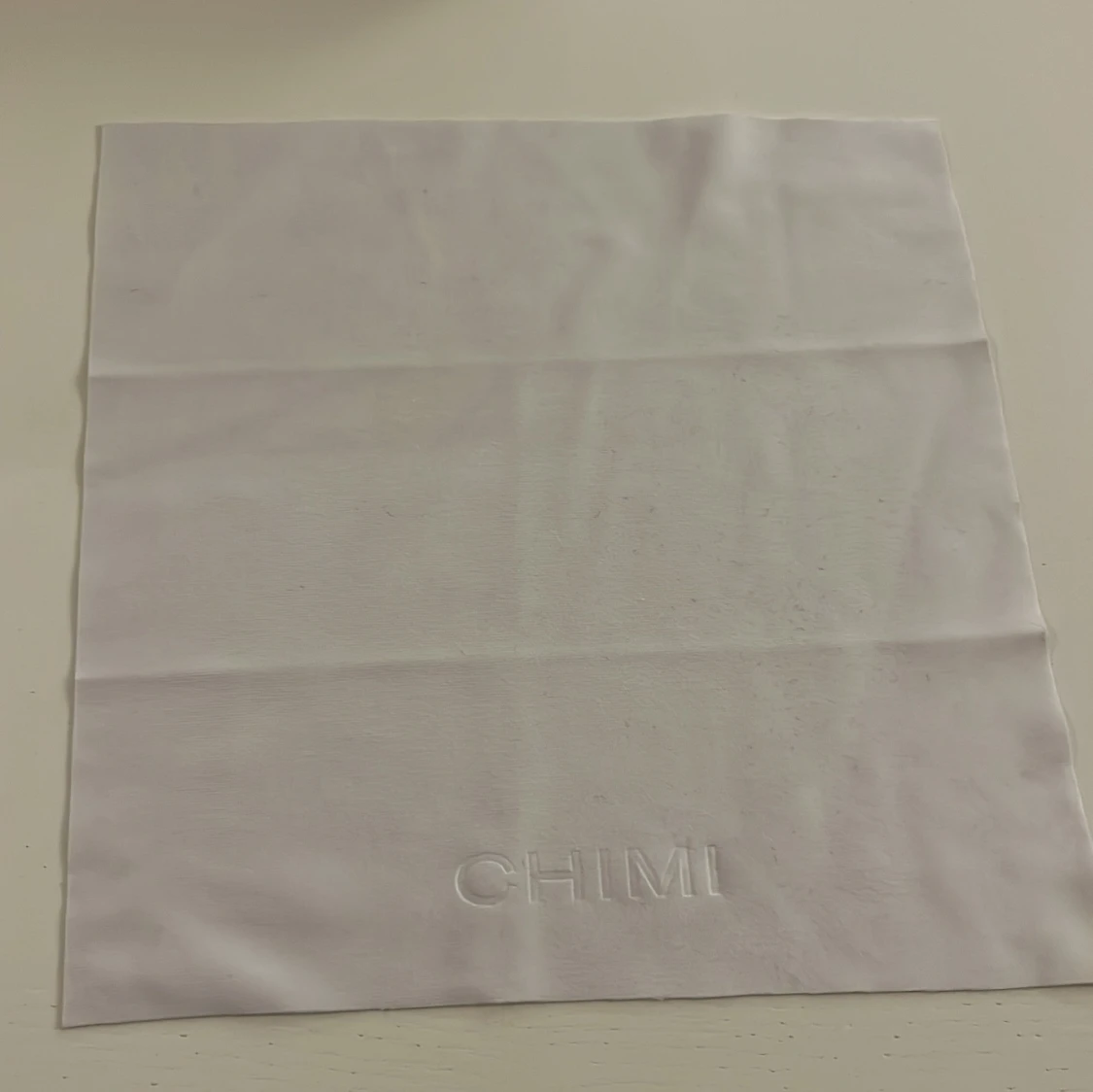 Transparenta solglasögon från Chimi - 92