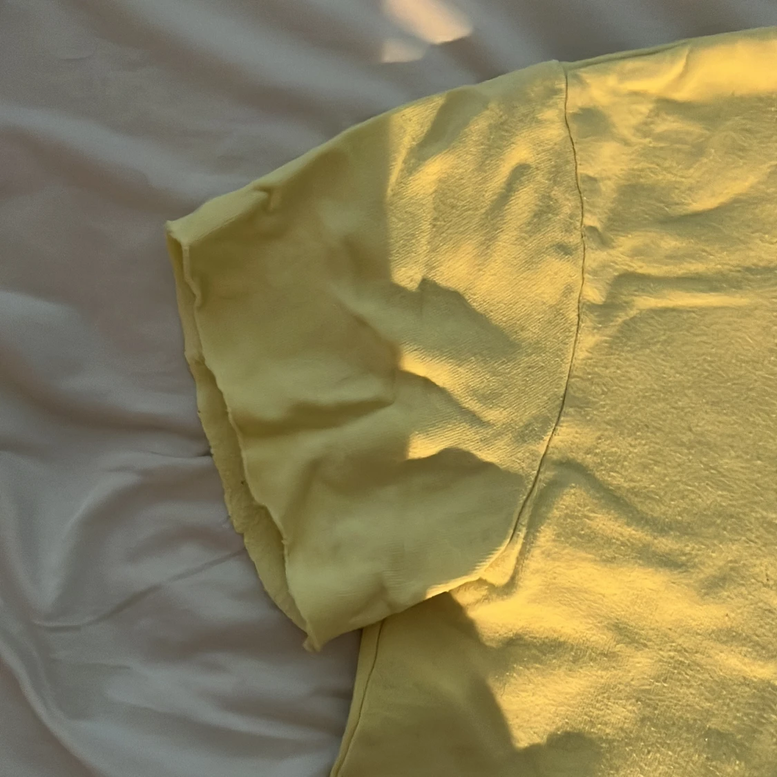 Gul t-shirt med kort ärm - 90