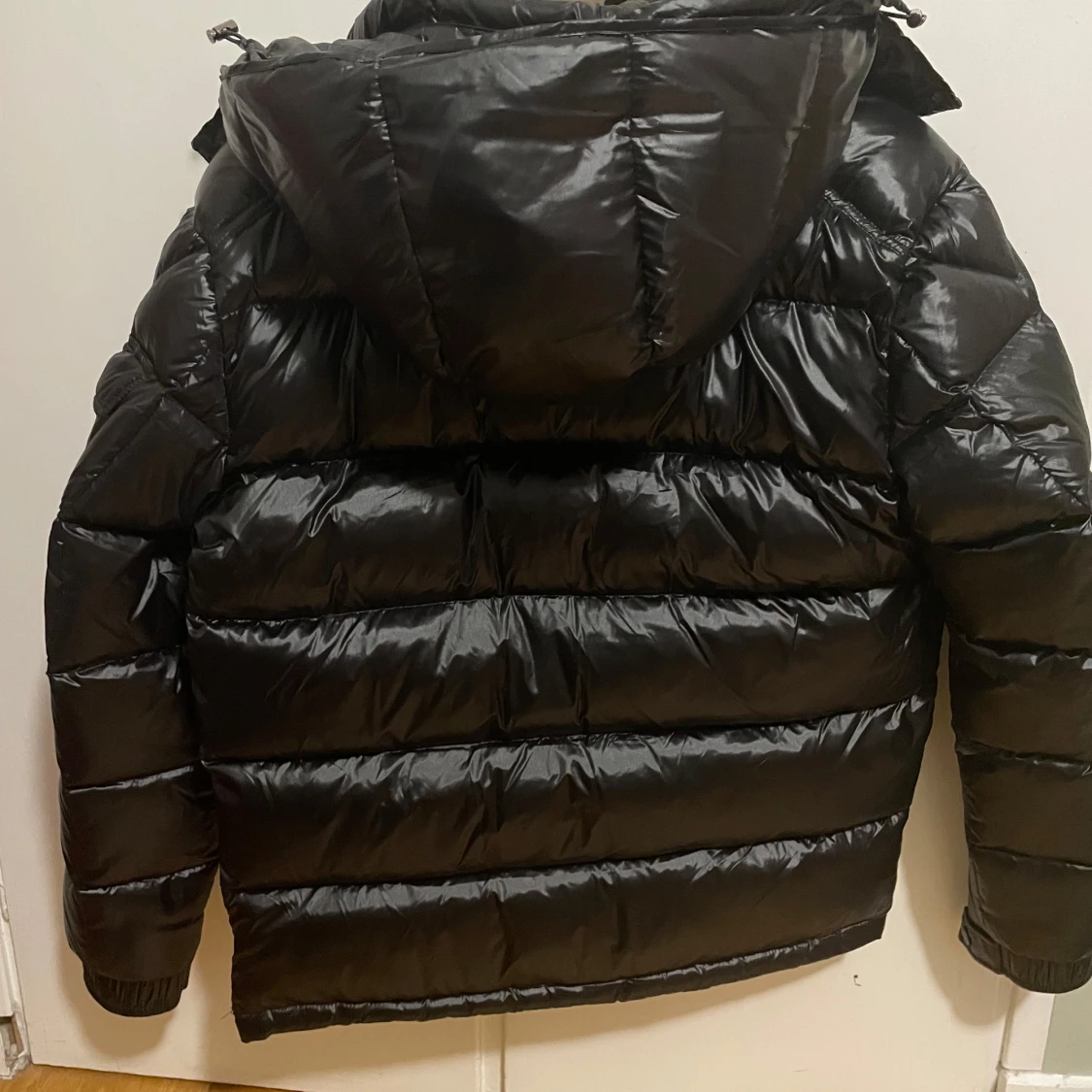 Svart pufferjacka från Moncler - 90