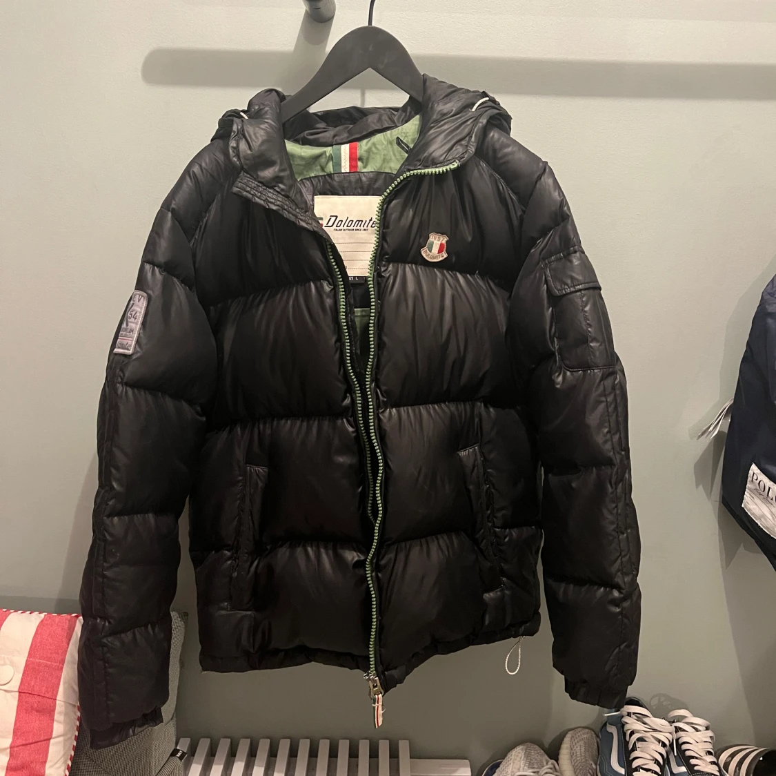 Svart pufferjacka från Dolomite