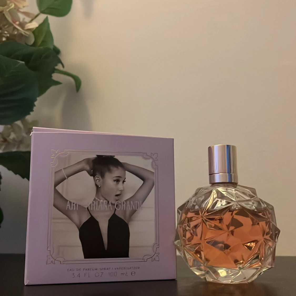 Arians Grande Parfym Ari - 90