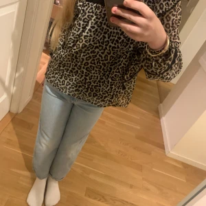Säljer dessa jeans! - Dessa jeans är från arket och är i bra skick, använt ett par gånger🥰