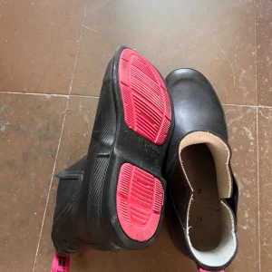 Gummistövel  - Trendig gummistövel från tretorn. Perfekt nu när höstens något blötare dagar är på ingång ☔️