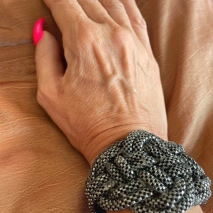 Armband  - Nytt, reglerbart armband