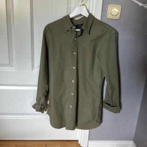 Ralph Lauren Skjorta - Nypris 1700 Använt 2 gånger  