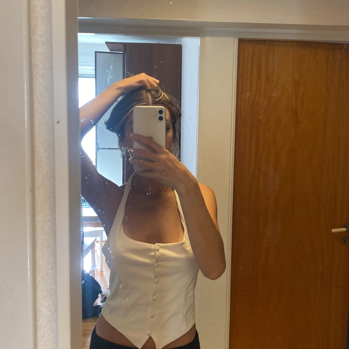 Halterneck vest - 91