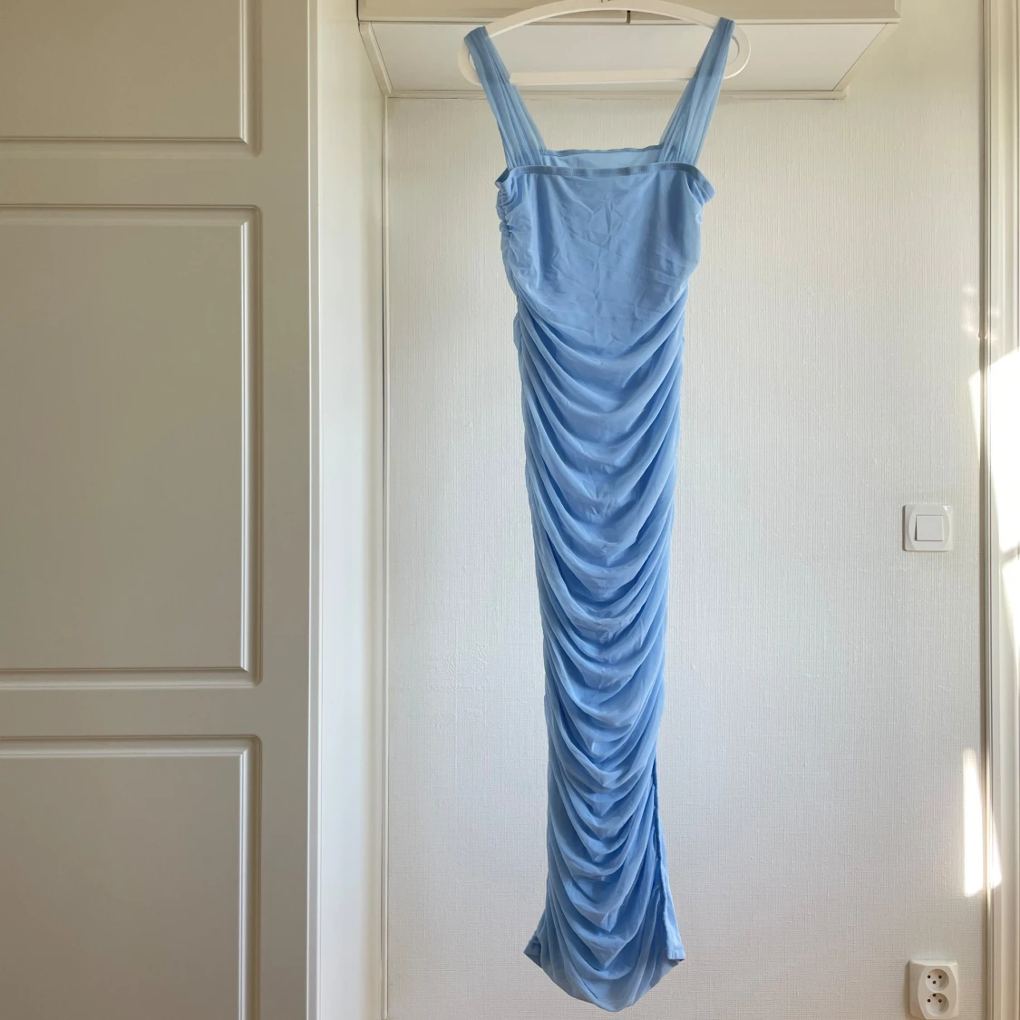 Blå klänning 40 - 90