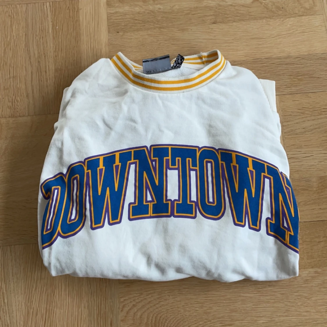 Asos Design Sweatshirt  - 90