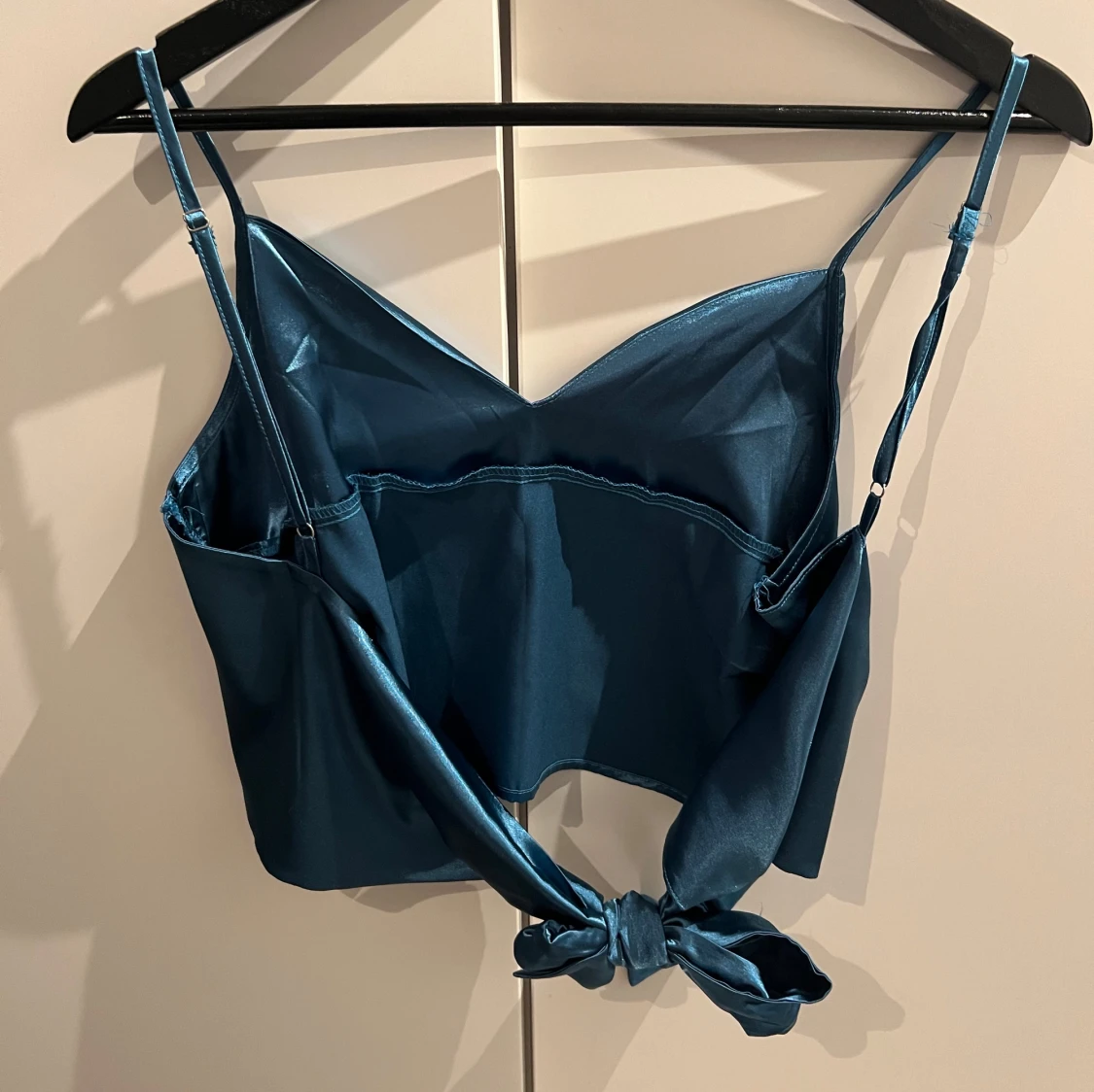 Blå satinlinne - 90