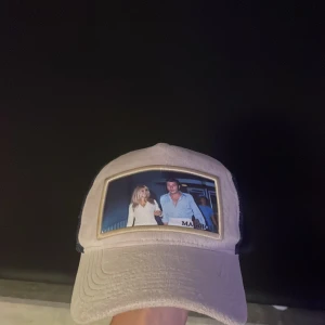 En super fin maggiore keps - Mycket bra skick på kepsen till ett mycket bra pris ! 