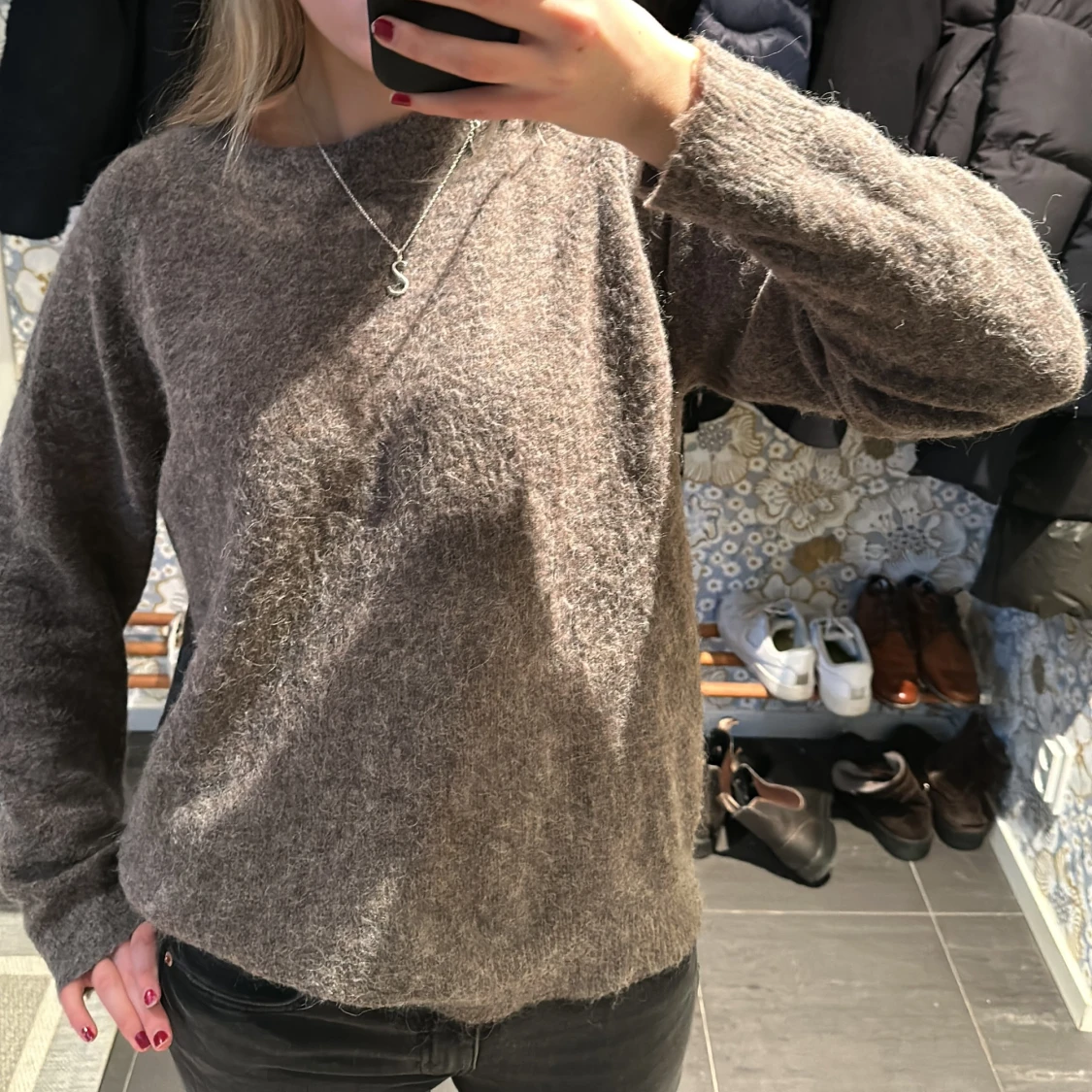 Brun stickad tröja - 90