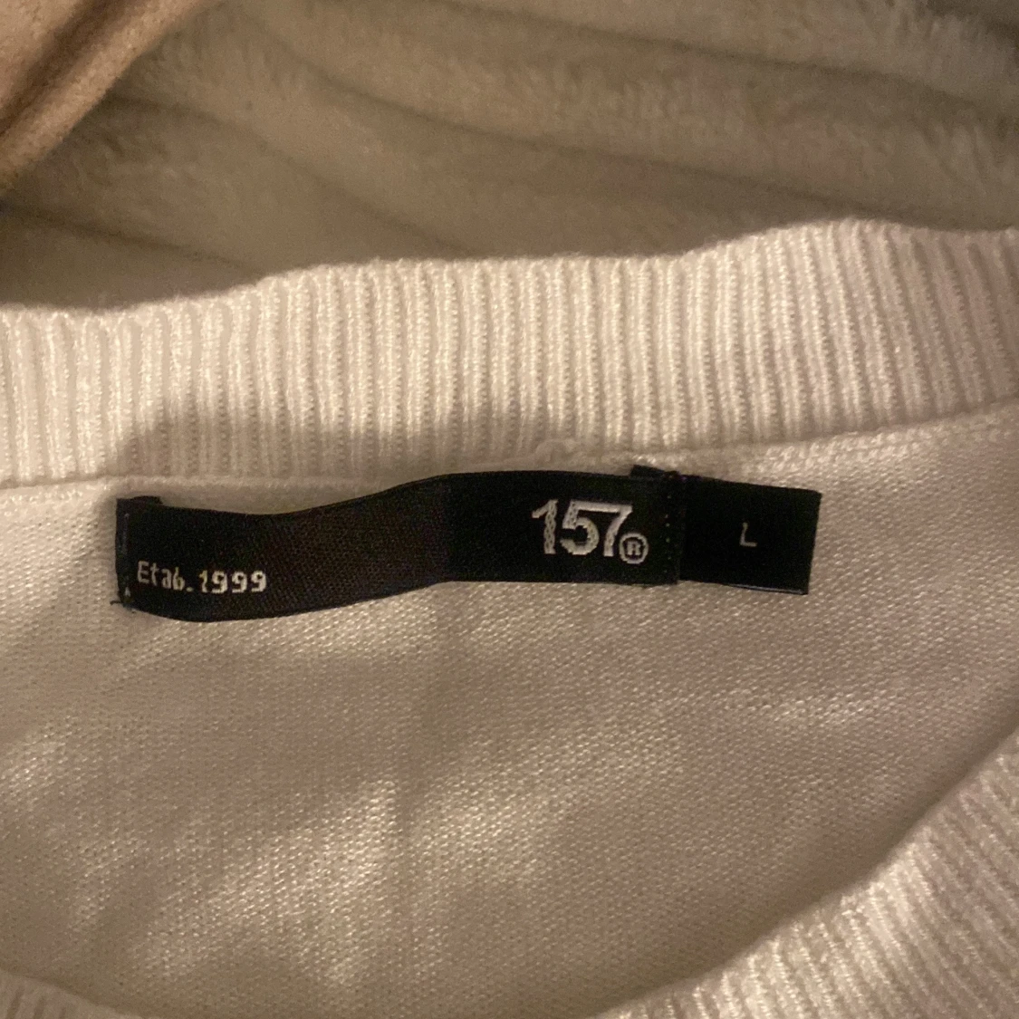 Vit och svart randig tröja från 157 - 90