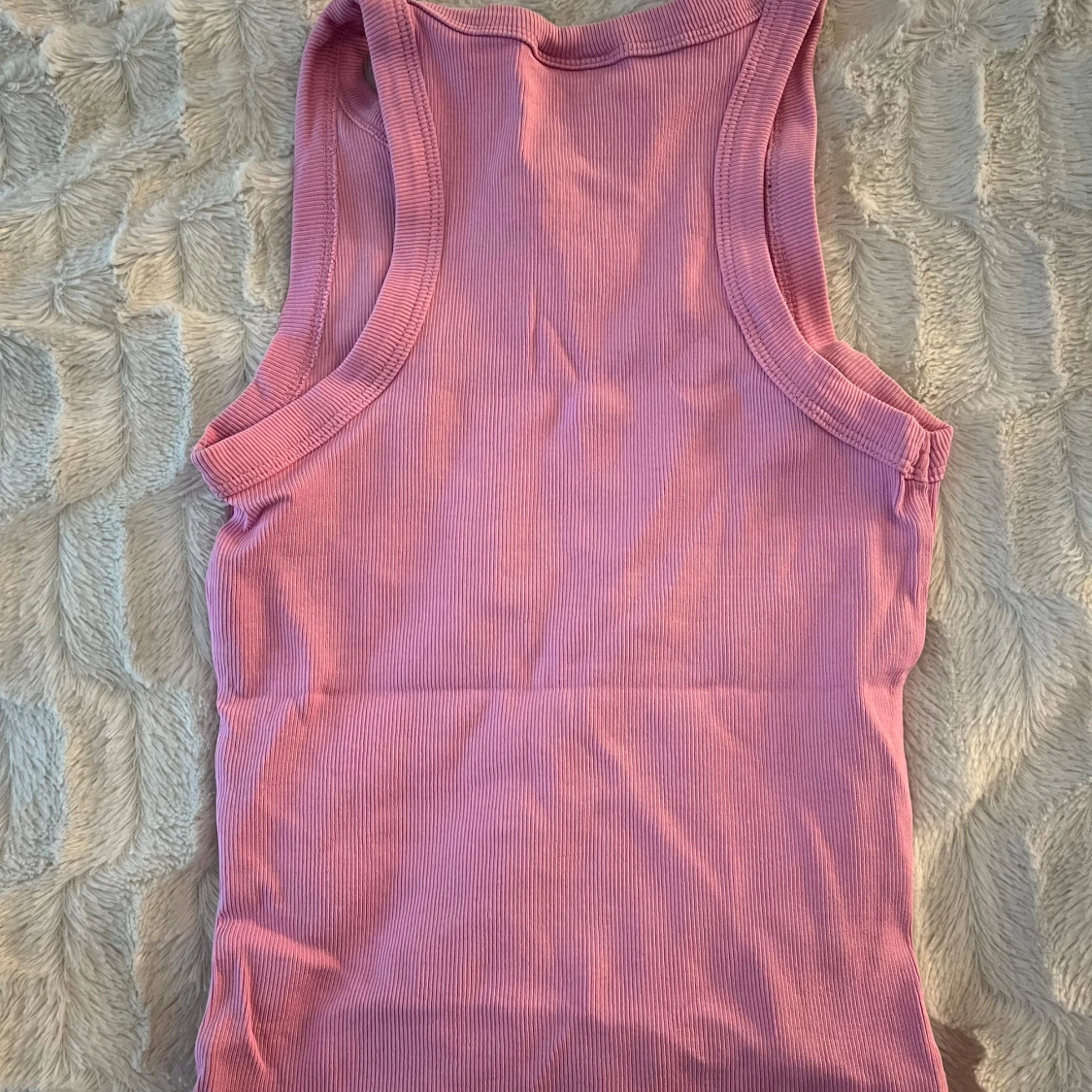 Rosa ribbad linnetopp - 90