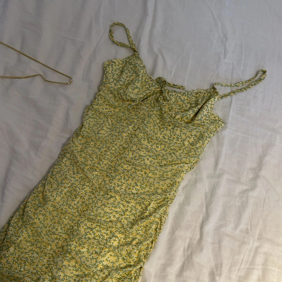 Gul grön klänning 🌻🍀 - 91