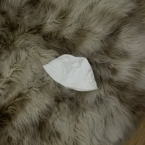 Bit boket hat  - Vit hat 