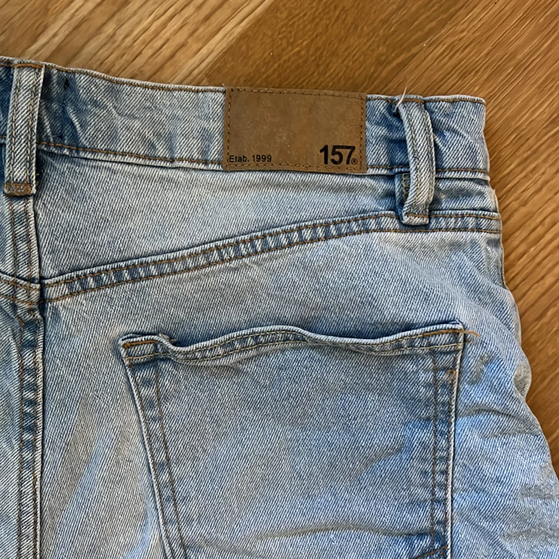 Ljusblå jeansshorts från 157 - 92