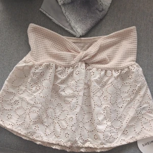 Fin sommar topp - Jag säljer min helt o använda topp från shein💕den är aldrig använd på grund av att den inte passade mig