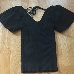 Tröja från only - Jätte fin blus från only knappt använd