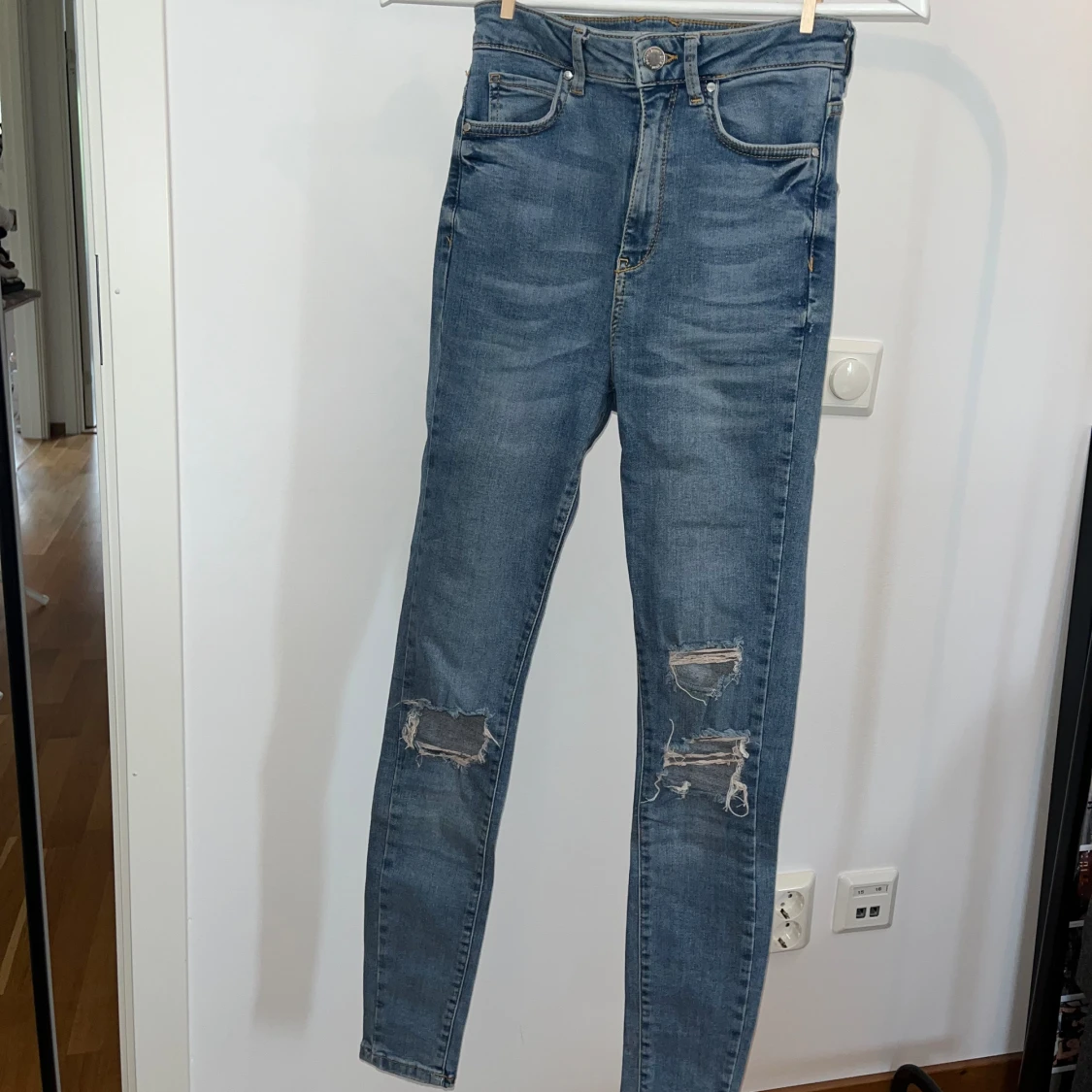 GinaTricot jeans