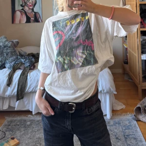 T-shirt med tryck  - T-shirt med tryck