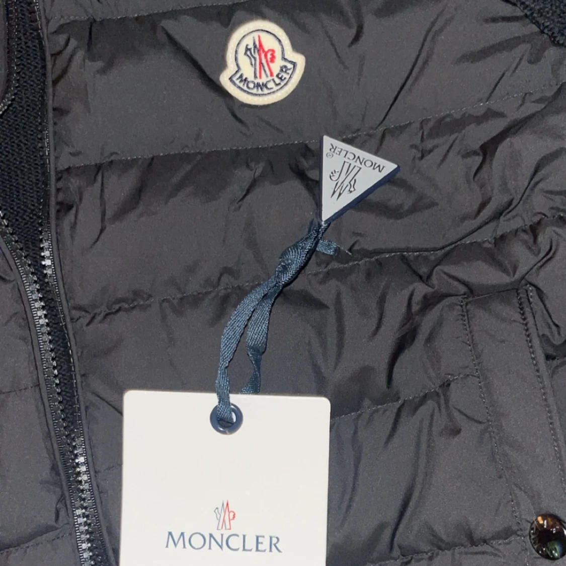 Moncler Cardigan - 90