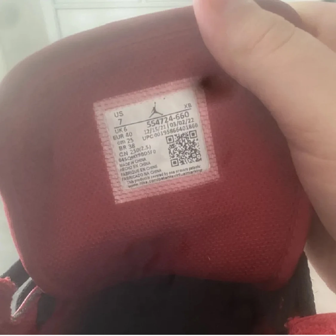 Röda Nike Air Jordans - 90