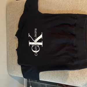 Calvin Klein tröja - Mycket bra skick knappt använd