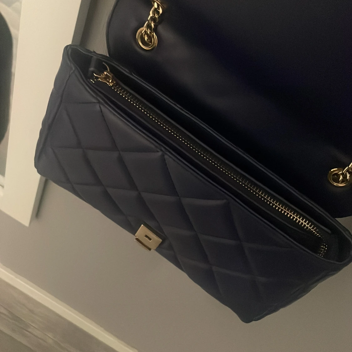 Valentino väska - 90