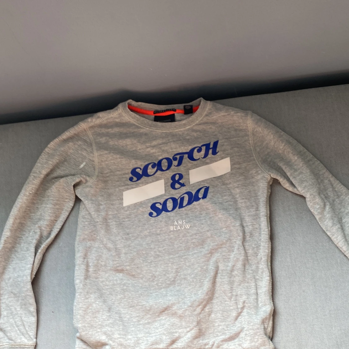 Grå tröja från Scotch & Soda - 90