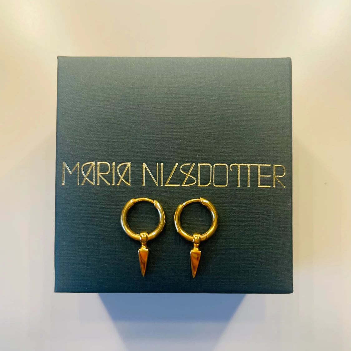 Maria Nilsdotter örhängen - 90