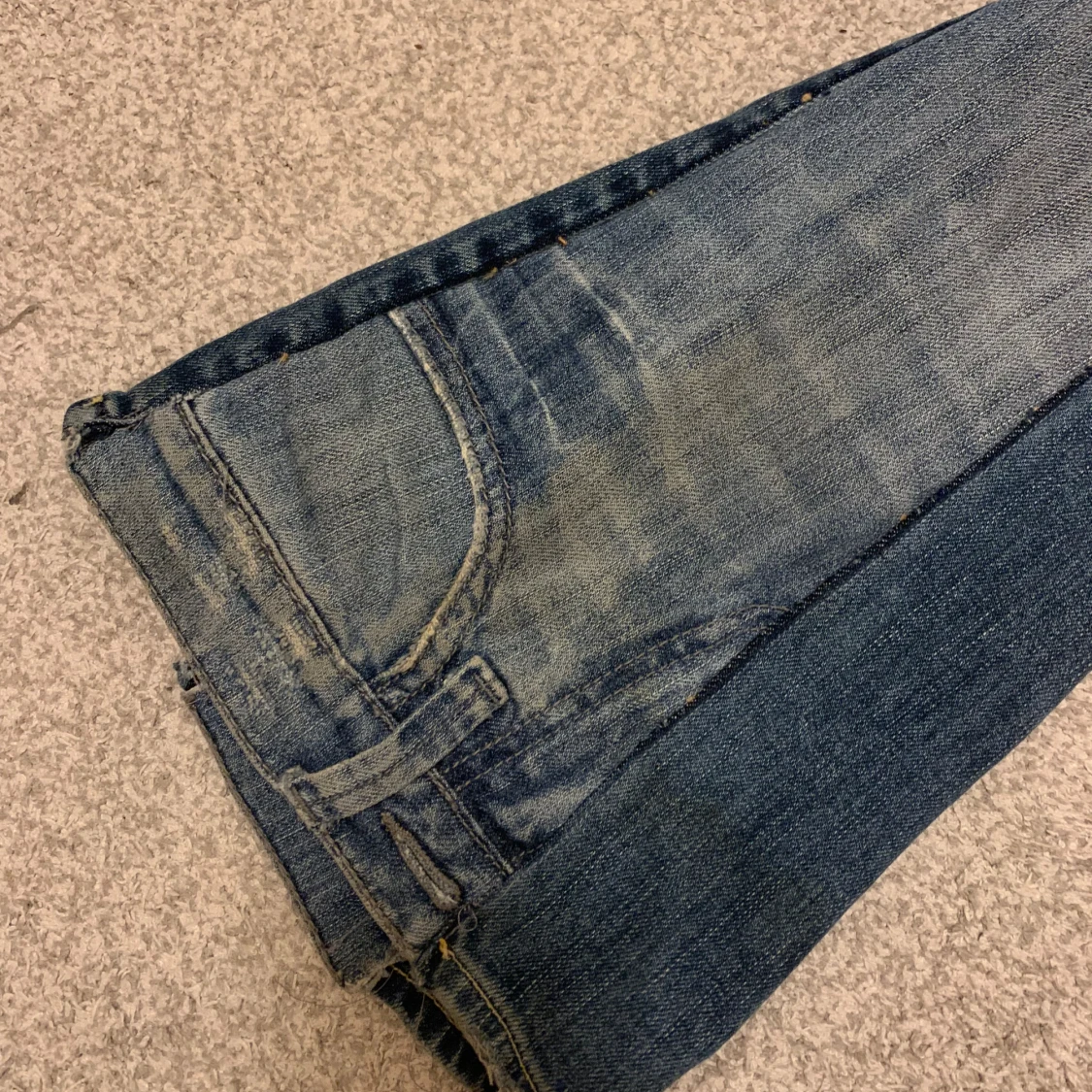 lågmidjade jeans - 92