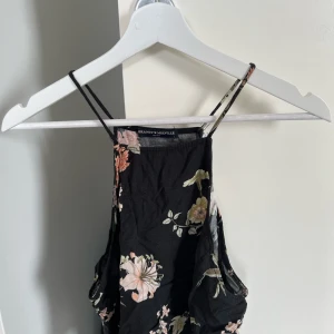 Brandy Melville topp - Brandy Melville topp, uppskattad storlek: xs