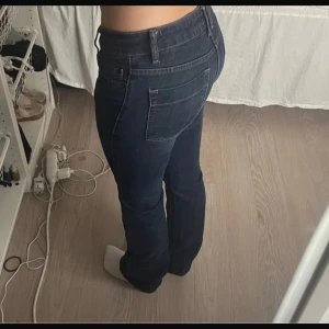 Low waist jeans Stockh LM - Storlek 36 i bra skick